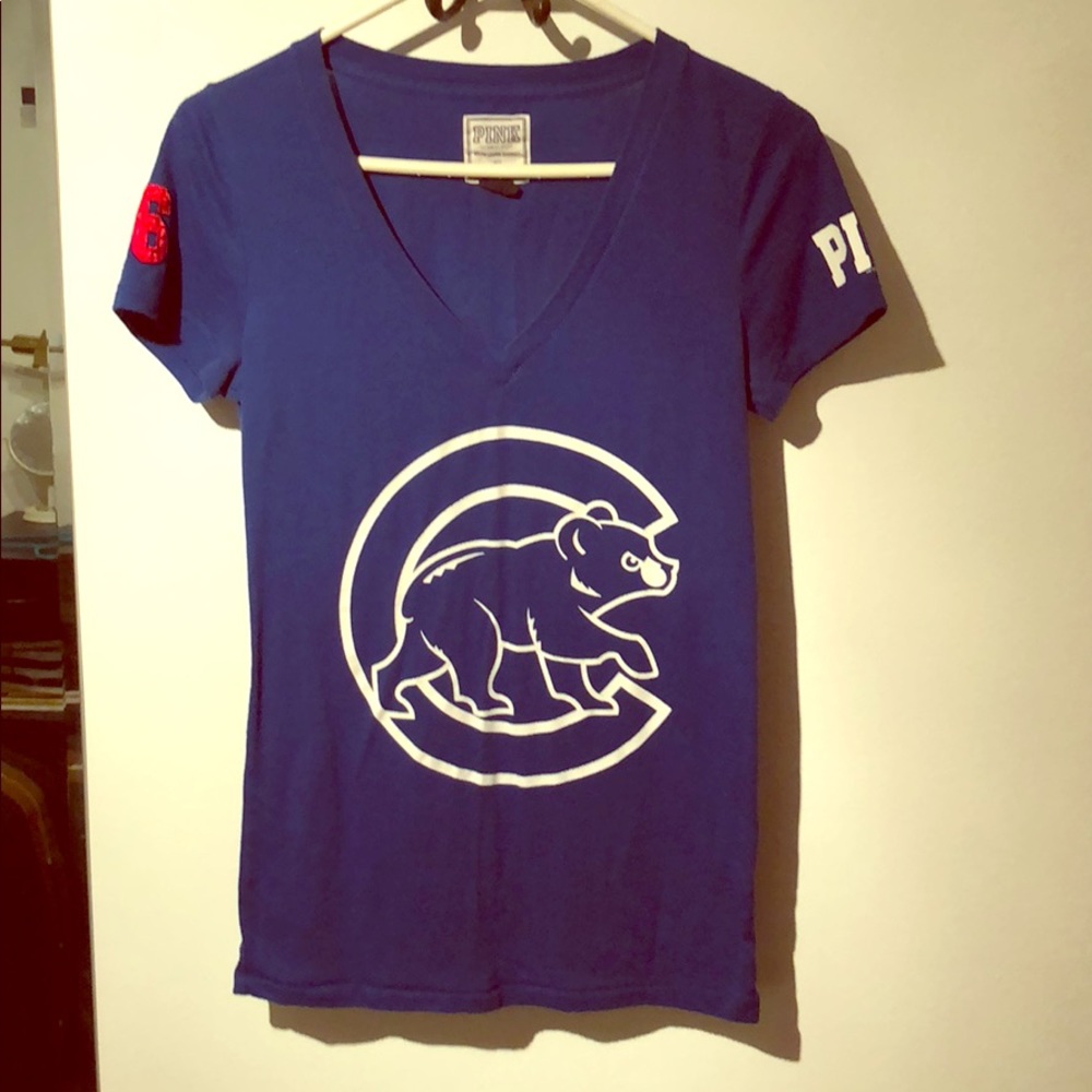 PINK Chicago Cubs tee